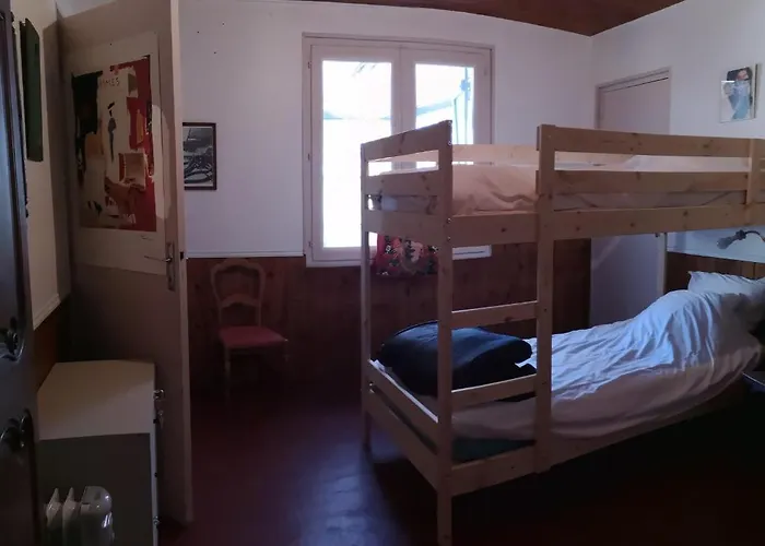 Auberge de jeunesse Le Du Loir à Vélo, D'étape, Backpacker *